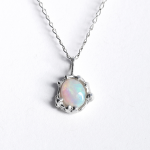 Astra Lunae Opal Necklace Astra Lunae Opal Necklace