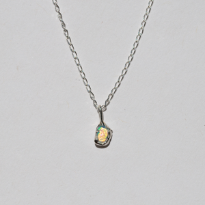 Parvus Opal Pendant Parvus Opal Pendant