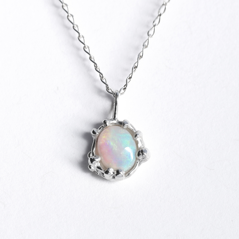 Astra Lunae Opal Necklace